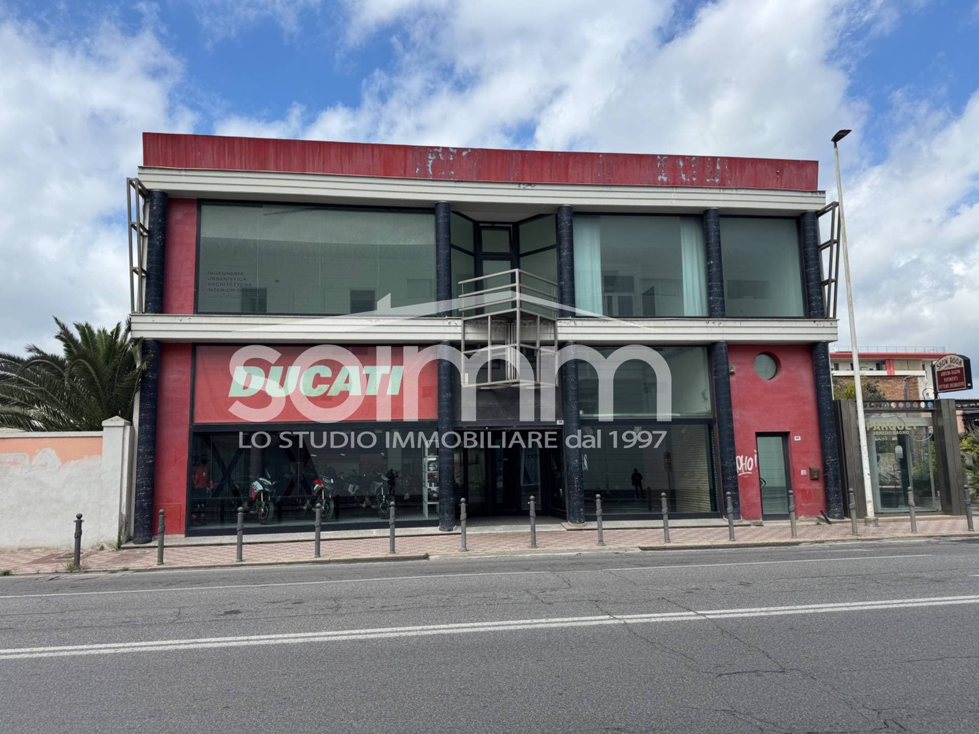 Locale commerciale a Cagliari