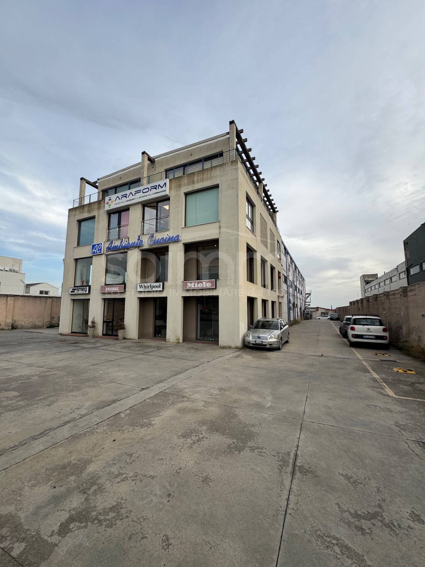 Locale commerciale a Cagliari